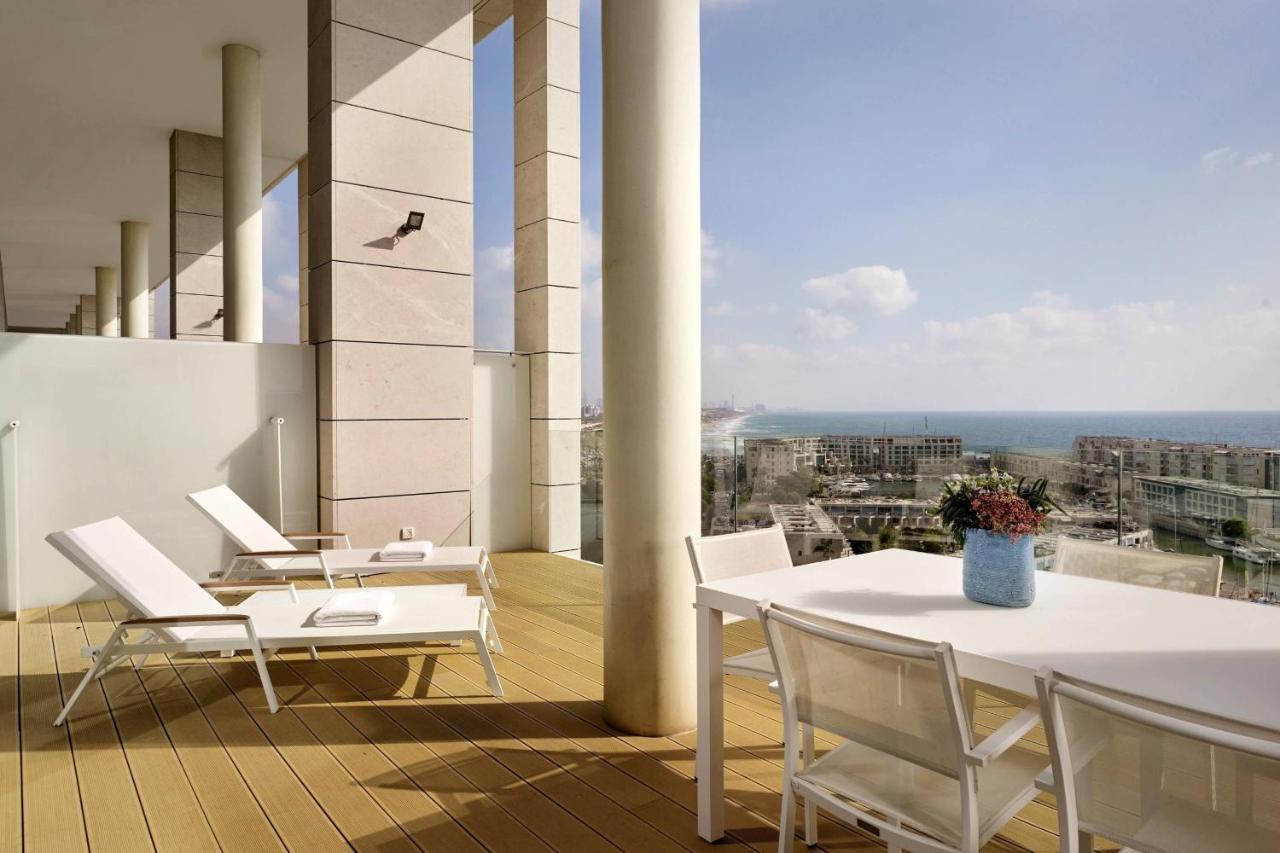The Ritz-Carlton, Herzelia Buitenkant foto