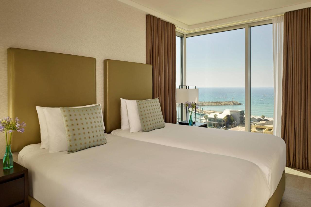 The Ritz-Carlton, Herzelia Buitenkant foto
