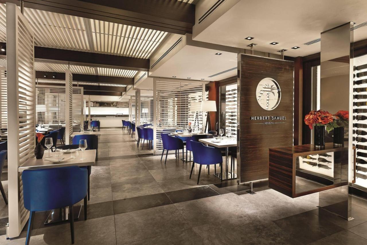 The Ritz-Carlton, Herzelia Buitenkant foto